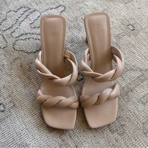 Open Edit Nordstrom Remmy Twist Nude Heel Size 11